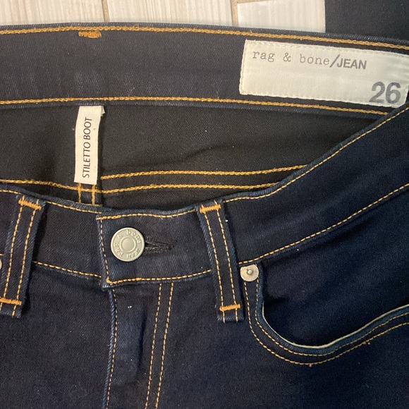 NWOT Rag & Bone Stiletto Boot Dark Wash Jeans Size 26 - Picture 5 of 9